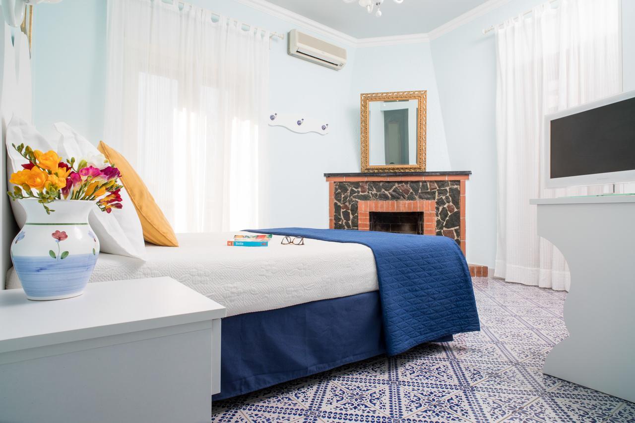 Hotel Villa Nefele Джардини Наксос Екстериор снимка